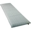 Therm-a-Rest NeoAir Topo Tapis Large, Gris